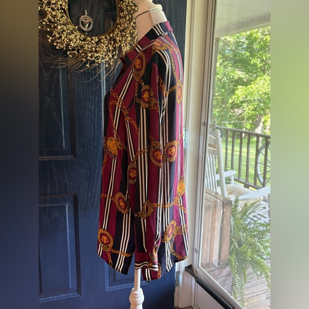 WinterSilks Burgundy Striped 100% Silk Blouse Women’s size 8 - Picture 3 of 12